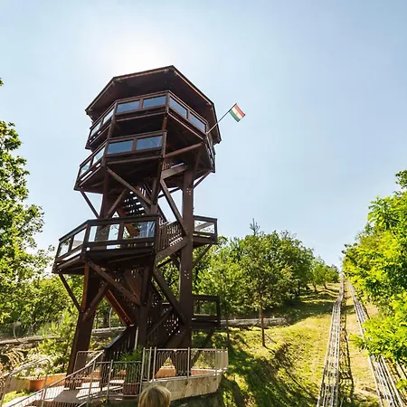 度假居 Szepkilatas Vendeghaz Balatonfůzfő