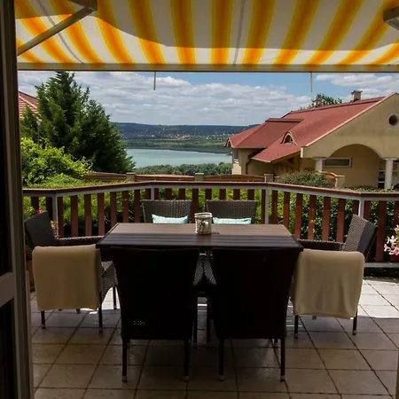 Szepkilatas Vendeghaz *