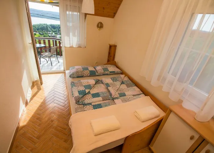 بيت للعطل Szepkilatas Vendeghaz